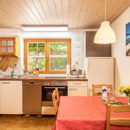 Haus Sonnenschein Gartentraum *