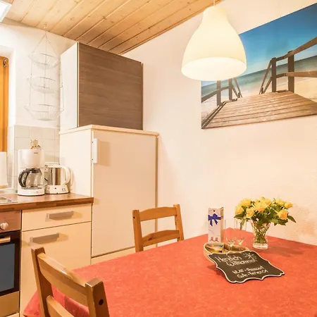 Haus Sonnenschein Апартаменты *