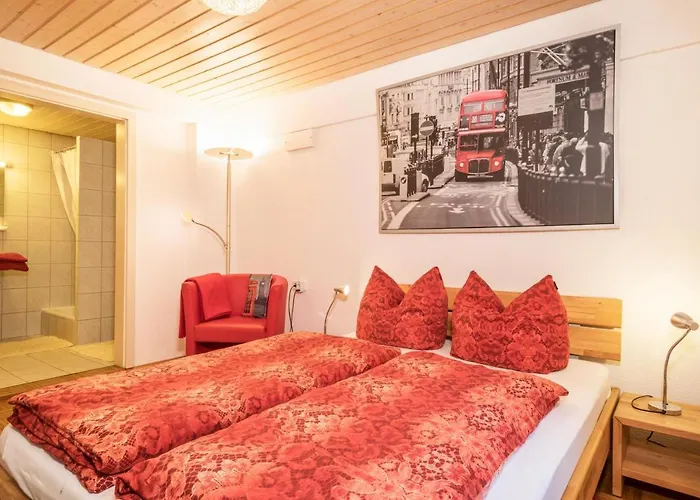 Appartement Haus Sonnenschein Gartentraum *