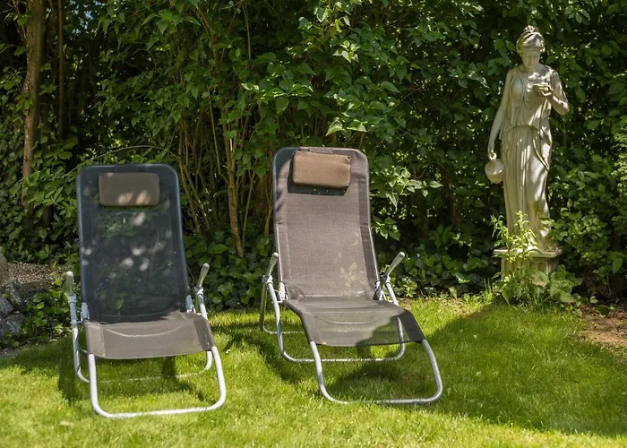 Appartement Haus Sonnenschein Gartentraum *